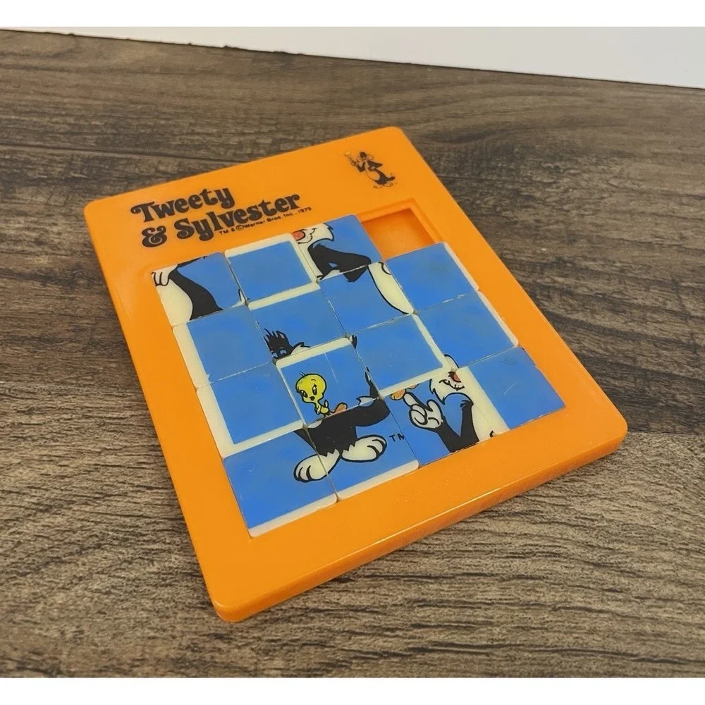 Vintage Sylvester & Tweety Plastic Slide Puzzle 1979 Looney Tunes Warner Bros